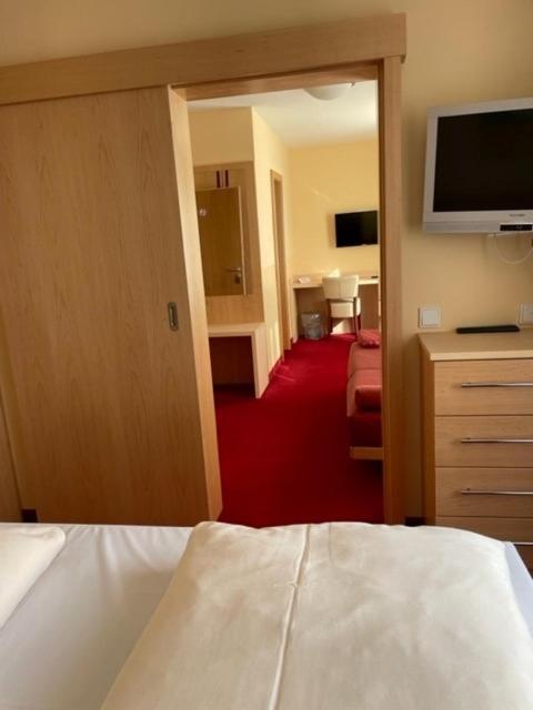 Hotel Apollo Garni Regensburg Dış mekan fotoğraf