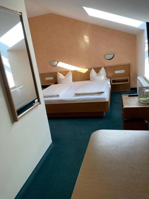 Hotel Apollo Garni Regensburg Dış mekan fotoğraf