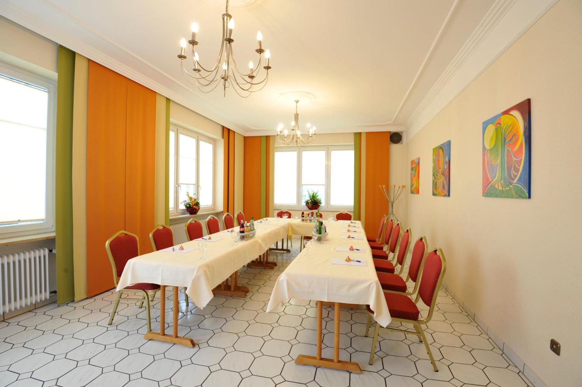 Hotel Apollo Garni Regensburg Dış mekan fotoğraf